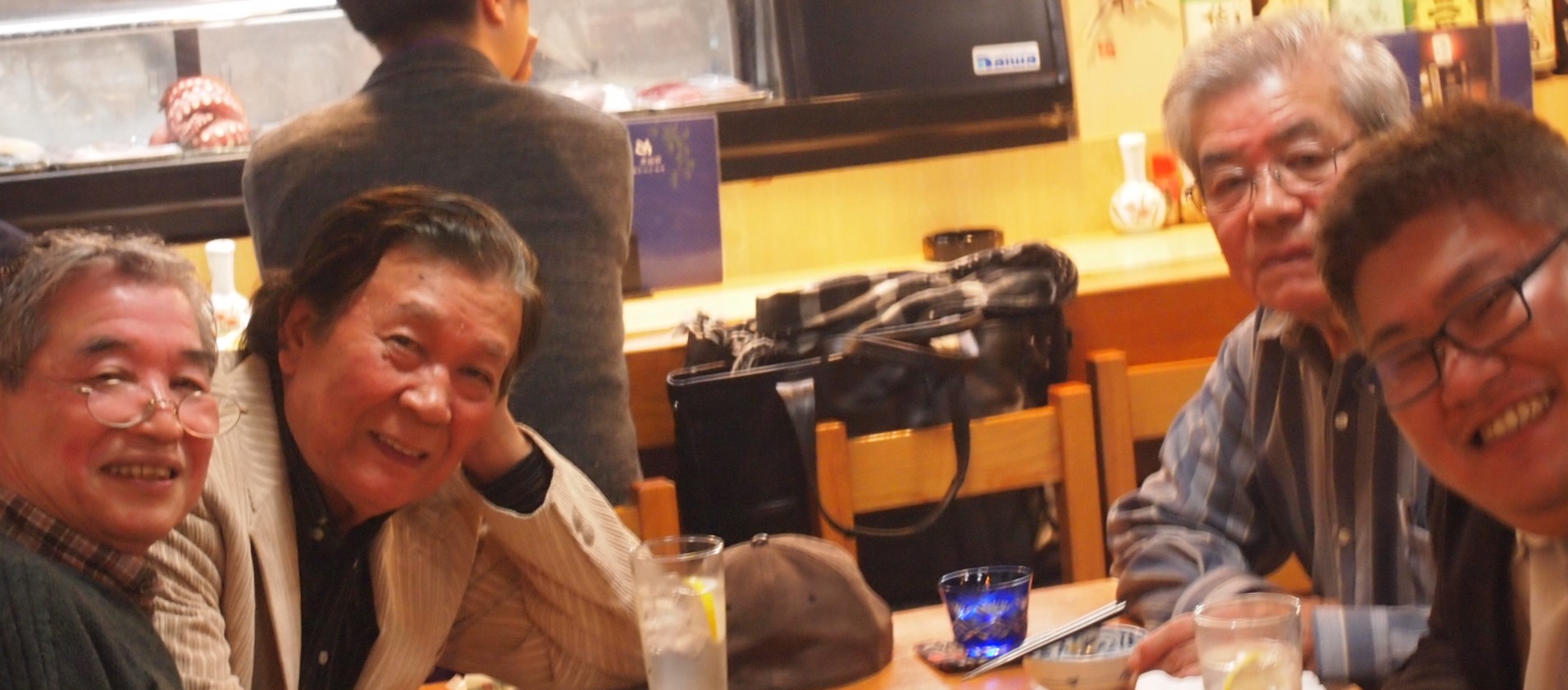 夜の街でみんな元気に！！第１回夜のオリエンテーリングを開催！