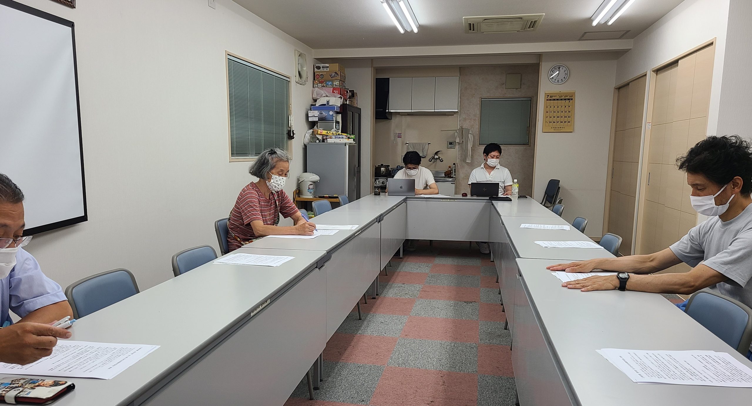 若手事業者の登竜門？「法人成り」について学習しました
